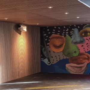 tapezieren_web_3d-kugeln-im-wohnzimmer