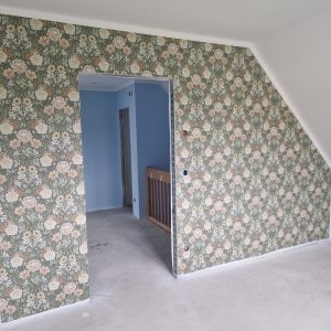 tapezieren_web_wandarbeiten-im-fitnessstudio